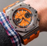 Audemars-Piguet-Royal-Oak-Offshore-Diver-Chronograph-26703ST-aBlogtoWatch-42.jpg